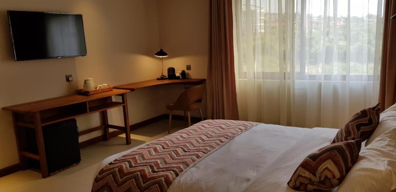 Kampala Nile Resort Seeta Exteriör bild